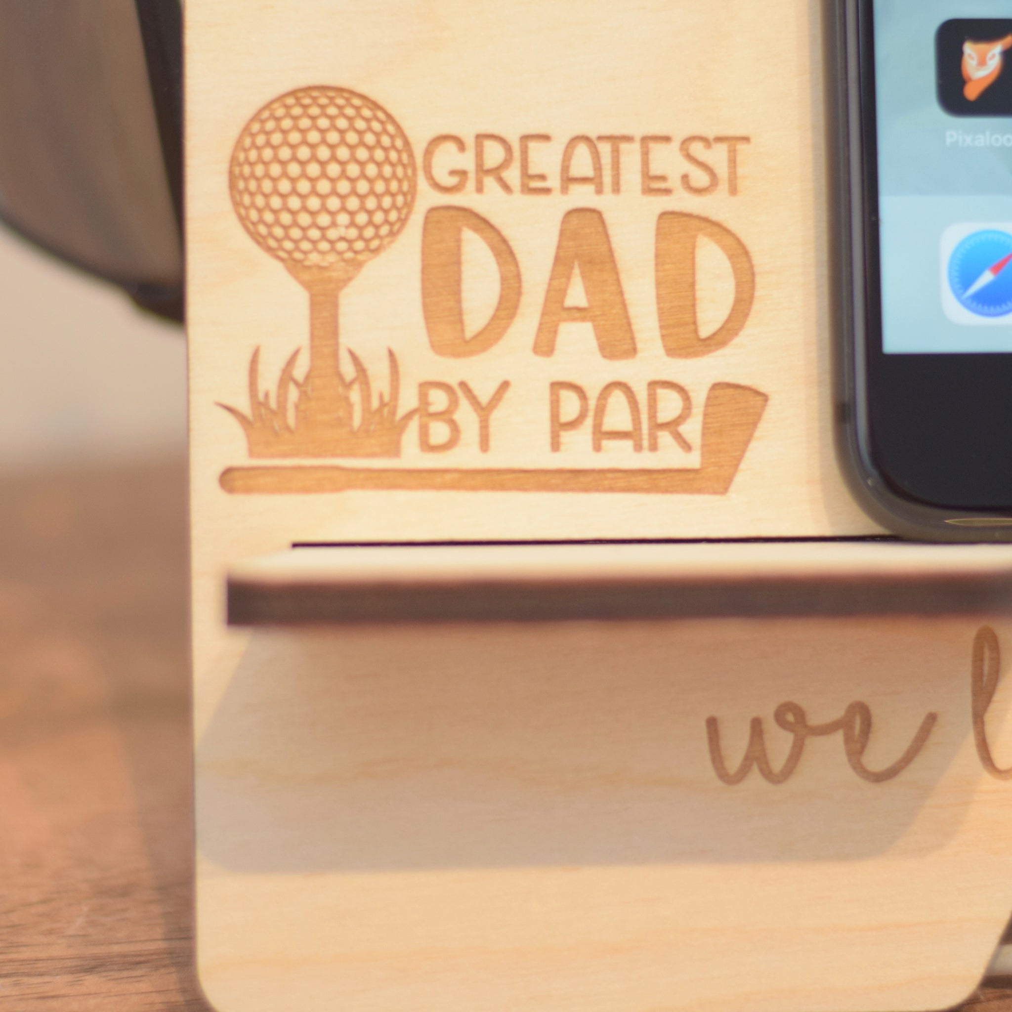 Custom Text Gifts for Men, Dad, Grandpa - Unique Handmade Desk Organizer  for Man, Father, Personalized Wood Phone Docking Station, Gift Ideas for